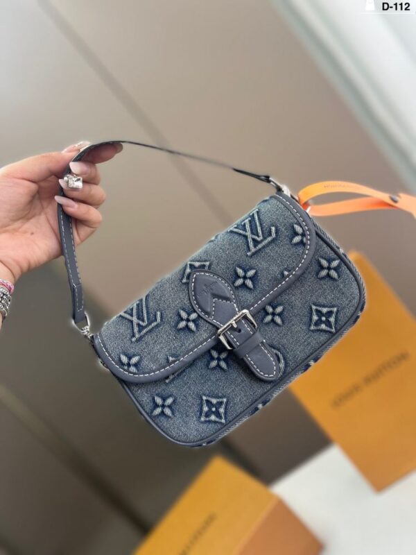 Modern Style Trendy Bag L5076