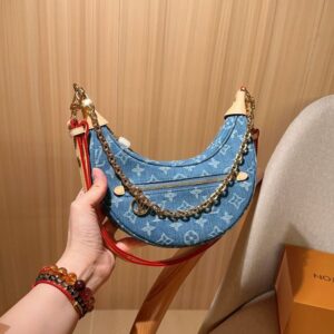 Modern Style Trendy LV Handbag L1782