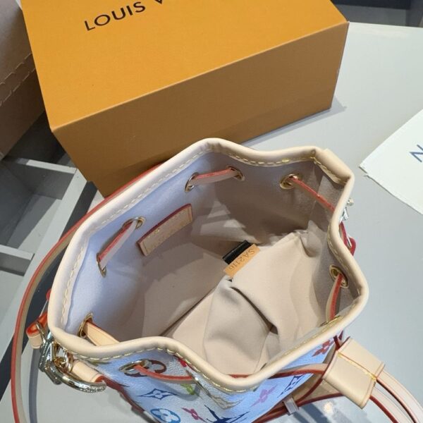 Modern Style Trendy LV Handbag L1670