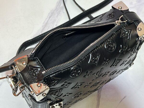 Modern Style Trendy L*V Handbag 1632