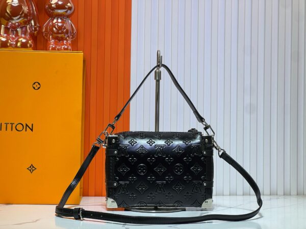 Modern Style Trendy L*V Handbag 1632