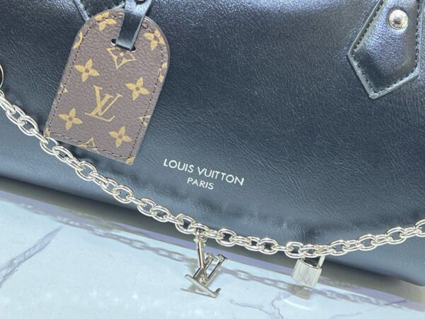 Modern Style Trendy L*V Handbag 1622