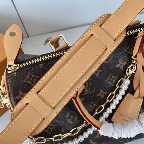 Modern Style Trendy L*V Handbag 1598