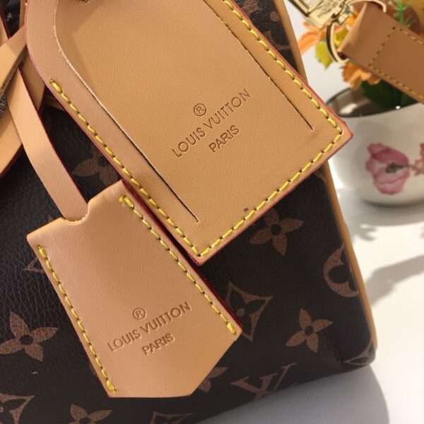 Modern Style Trendy L*V Handbag 1598