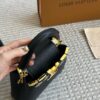 Modern Style Trendy LV Handbag L1648.1