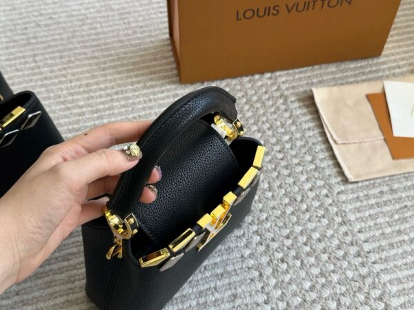 Modern Style Trendy LV Handbag L1648.1