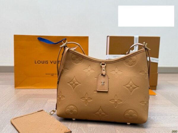 Modern Style Trendy LV Handbag L1629.1