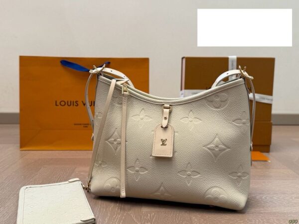 Modern Style Trendy LV Handbag L1629.1