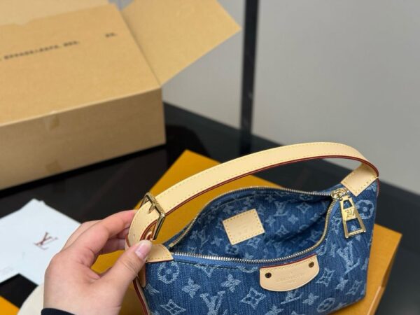 Modern Style Trendy Bag L5102
