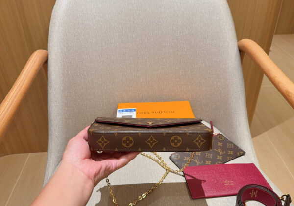 Modern Style Trendy Bag L5220