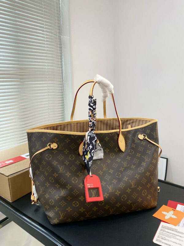 Modern Style Trendy Bag L5207