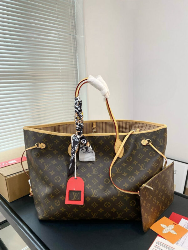 Modern Style Trendy Bag L5207