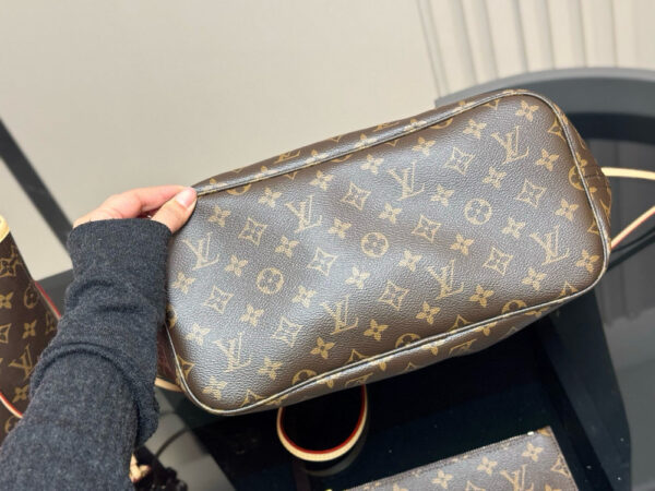 Modern Style Trendy Bag L5208