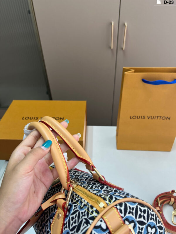 Modern Style Trendy Bag L5213