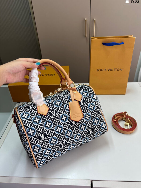 Modern Style Trendy Bag L5213