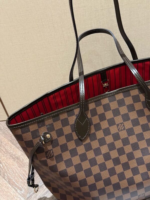 Modern Style Trendy Bag L5206