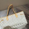 Modern Style Trendy Bag L5206
