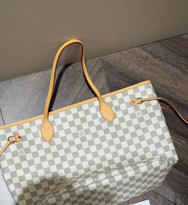Modern Style Trendy Bag L5206