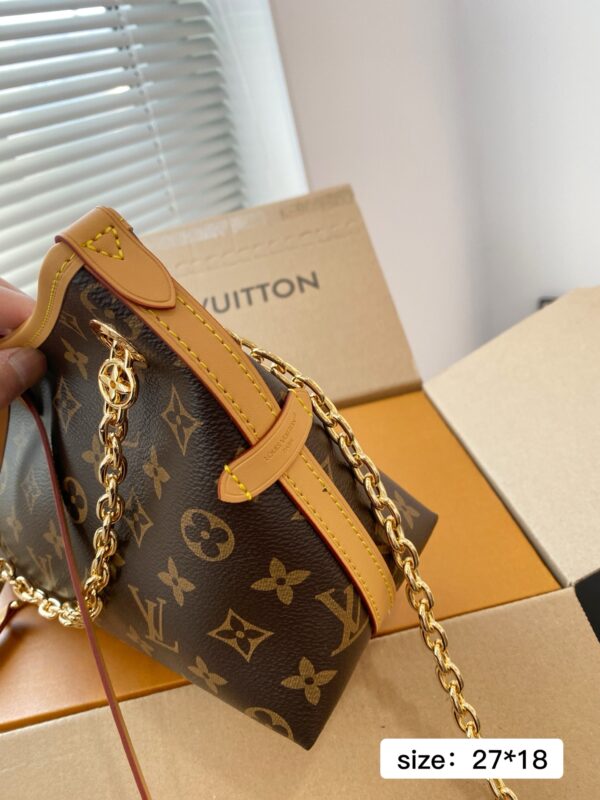 Modern Style Trendy Bag L5108
