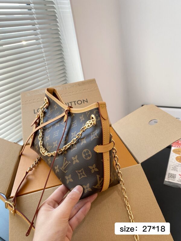 Modern Style Trendy Bag L5108