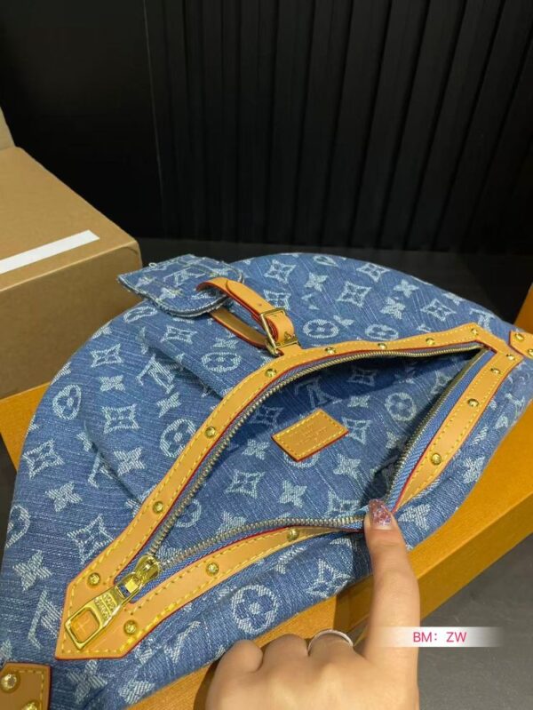 Modern Style Trendy Bag L5105