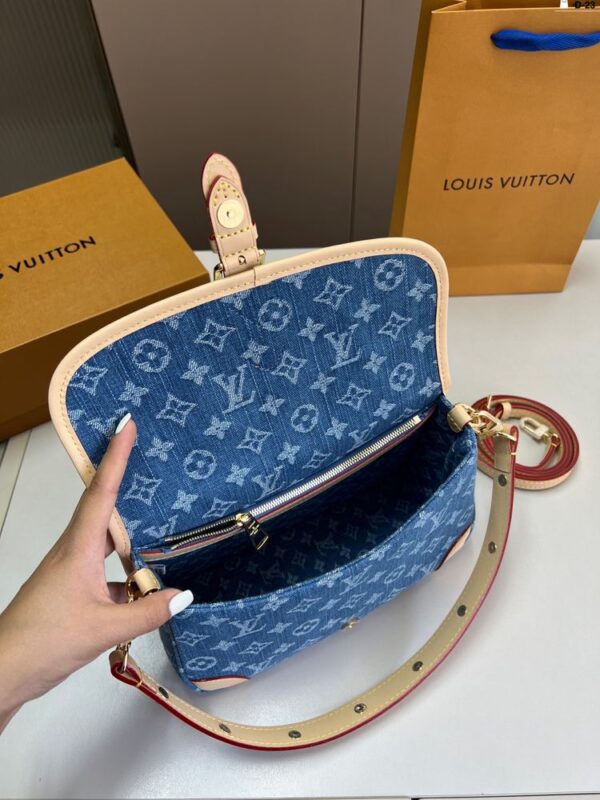 Modern Style Trendy Bag L5104