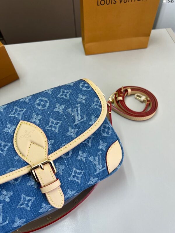 Modern Style Trendy Bag L5104