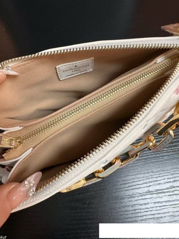 Modern Style Trendy LV Handbag L2116-1
