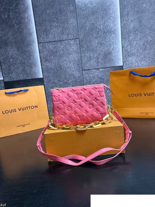 Modern Style Trendy LV Handbag L2116