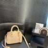 Modern Style Trendy LV Handbag L2109.1