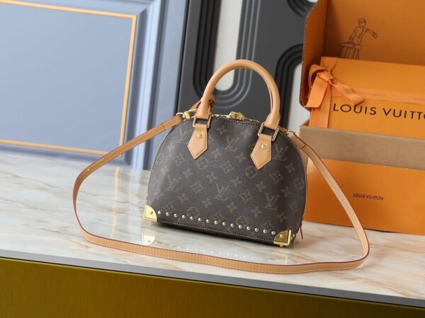Iconic LV Handbag M53151