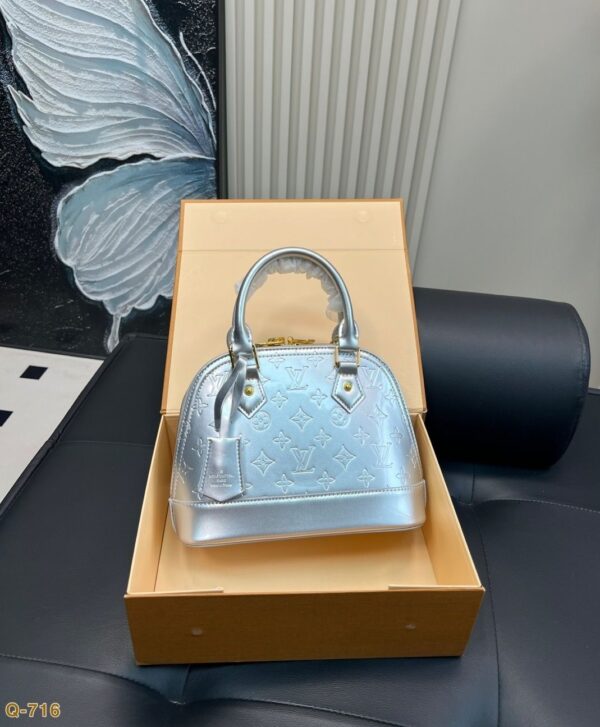 Modern Style Trendy LV Handbag L2099