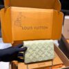 Modern Style Trendy LV Handbag L2096