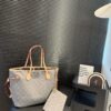Modern Style Trendy LV Handbag L2093