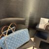 Modern Style Trendy LV Handbag L2093