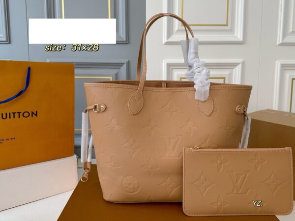 Modern Style Trendy LV Handbag L2080