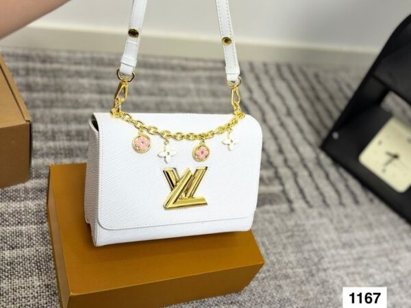 Modern Style Trendy LV Handbag L2075