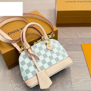 Modern Style Trendy LV Handbag L2073