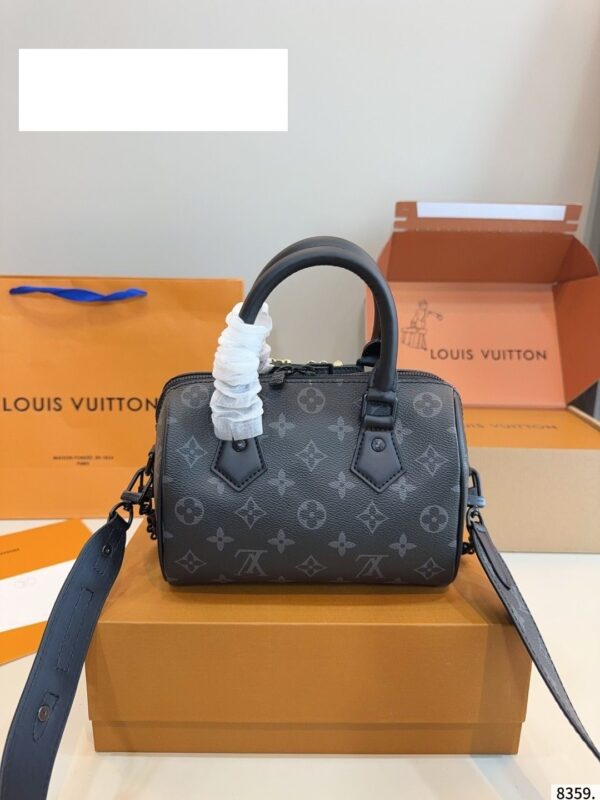 Modern Style Trendy LV Handbag L2057