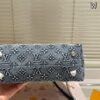 Modern Style Trendy LV Handbag L2042