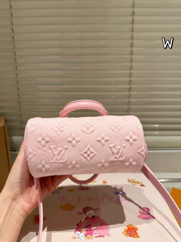 Modern Style Trendy LV Handbag L2041