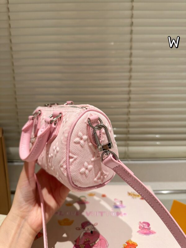 Modern Style Trendy LV Handbag L2041