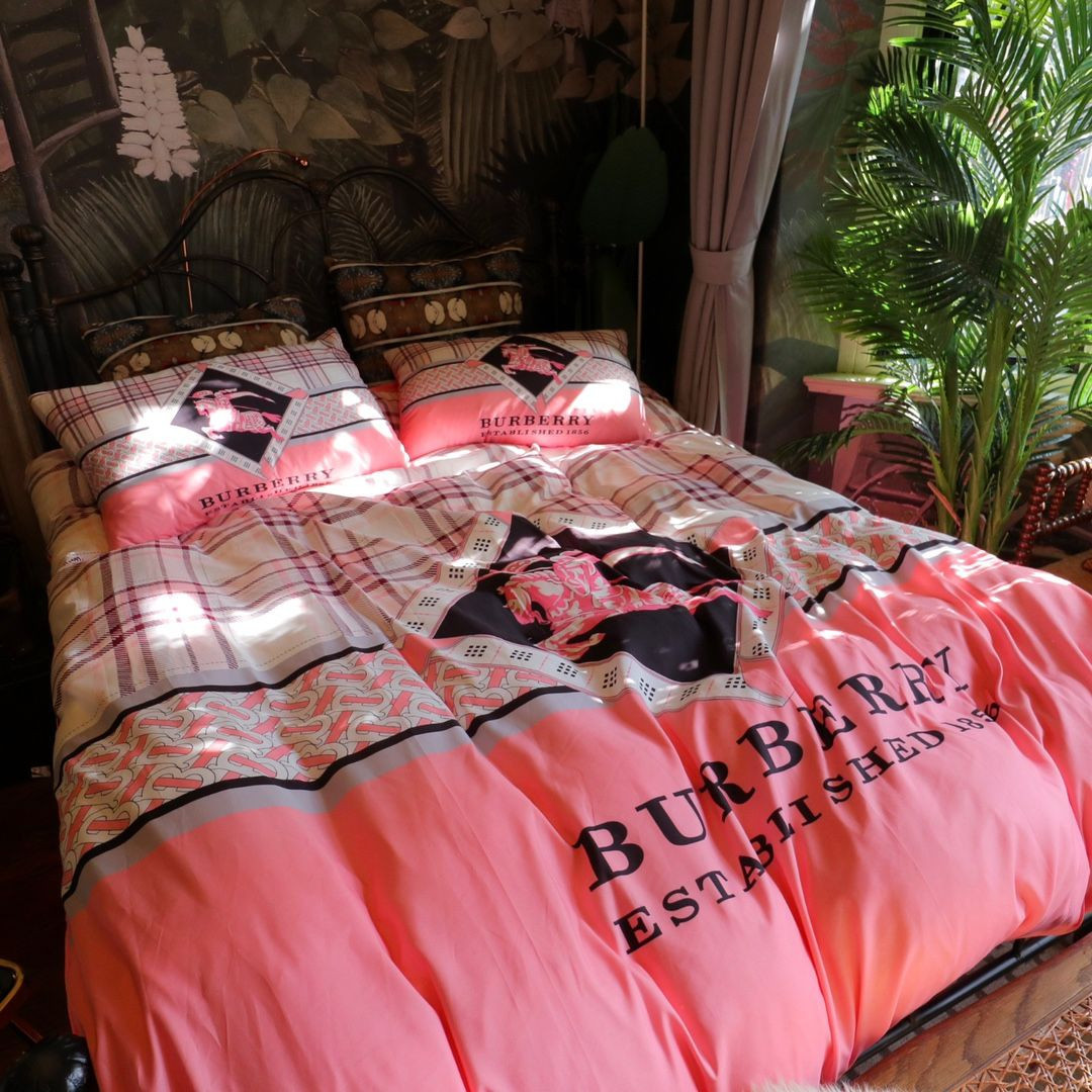 Burberry London Luxury Brand Type Bedding Sets 046 Burberry London Luxury Brand Type Bedding Sets 046