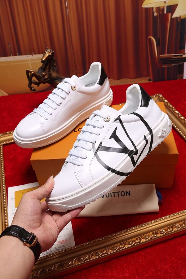 New Collection Fashion Women LV Shoes 012