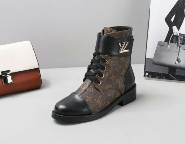 New Collection Fashion Women LV Shoes 006