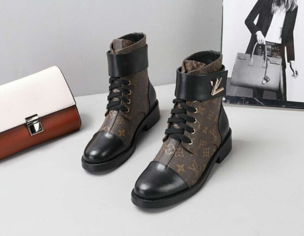 New Collection Fashion Women LV Shoes 006