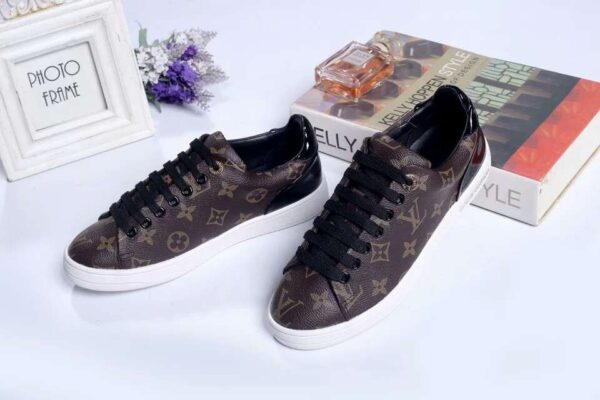New Collection Fashion Women LV Shoes 002