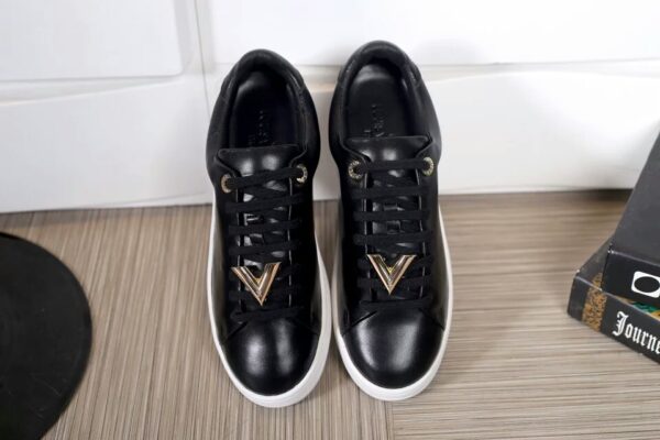 New Collection Fashion Women LV Shoes 001
