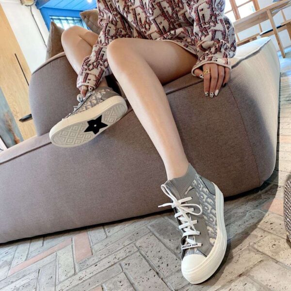 New Collection Fashion Women Dior Shoes 027