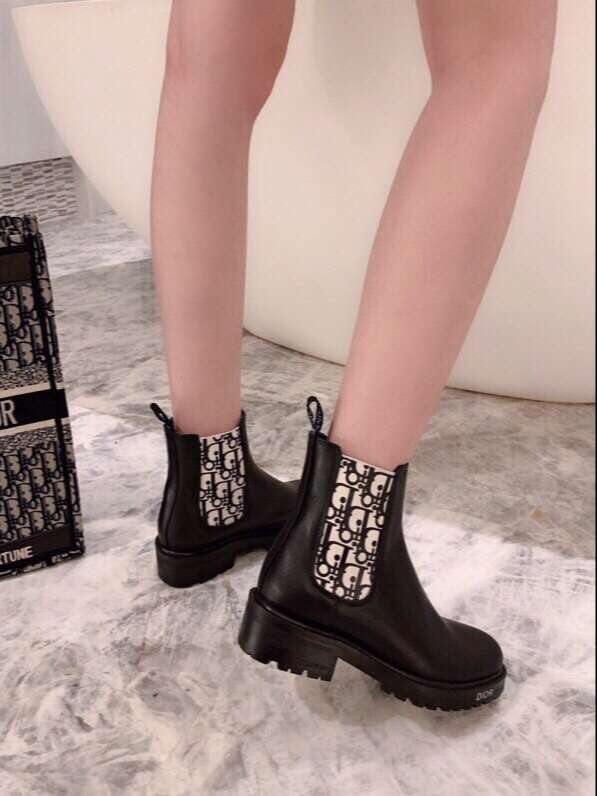 New Collection Fashion Women Dior Shoes 015